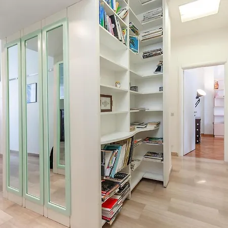 Double In The Center - 20 Min Walk From Duomo Guest house *