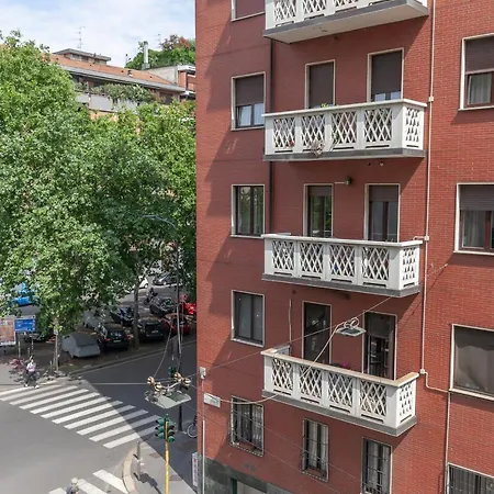 Double In The Center - 20 Min Walk From Duomo Guest house