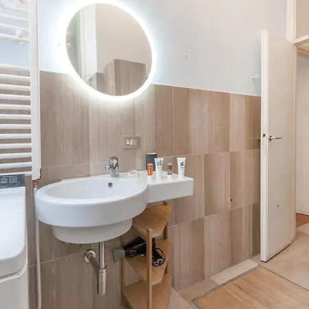 Double In The Center - 20 Min Walk From Duomo Guest house