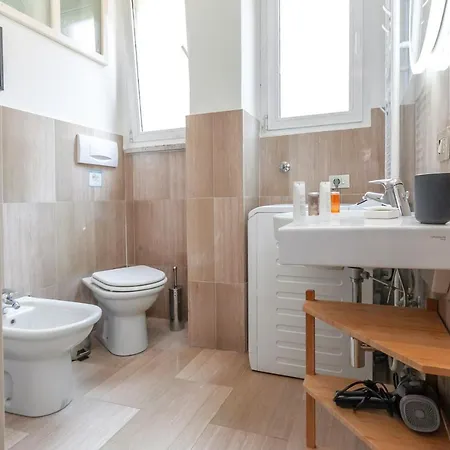 Gasthof Double In The Center - 20 Min Walk From Duomo *