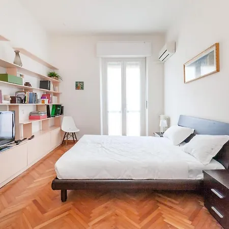 Gasthof Double In The Center - 20 Min Walk From Duomo *